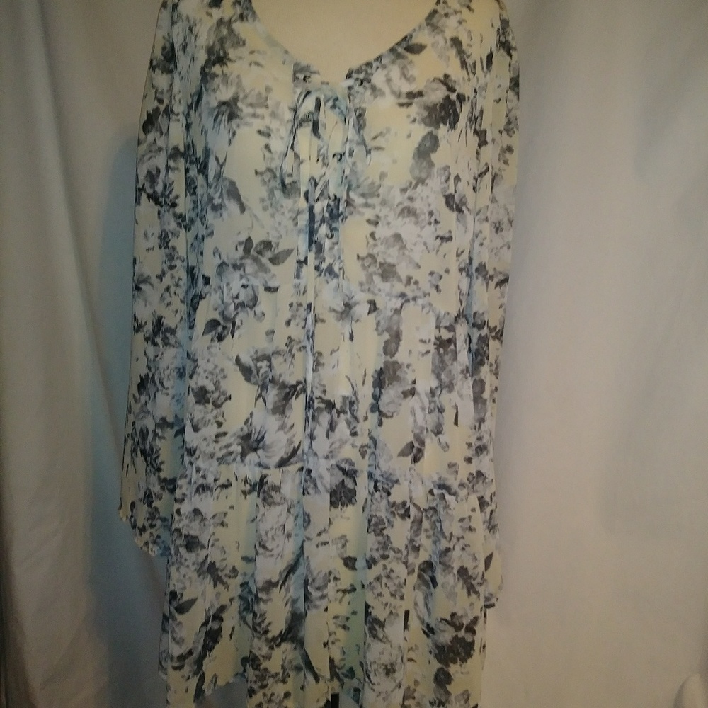 Blu Pepper dress.